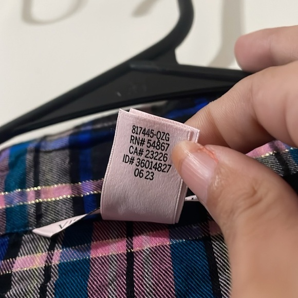 VICTORIA'S SECRET Flannel Short Sleeve Top Size XL - Picture 7 of 10